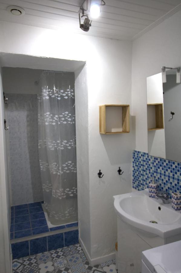 Cosy Apartment In The Center Of La Flotte Eksteriør bilde