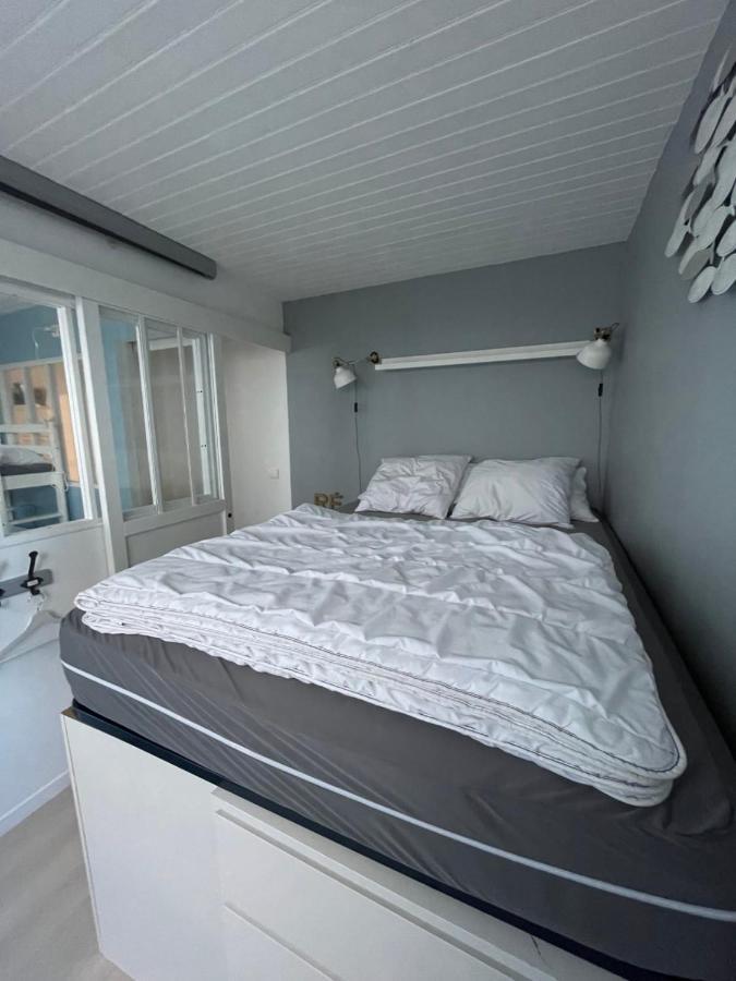 Cosy Apartment In The Center Of La Flotte Eksteriør bilde